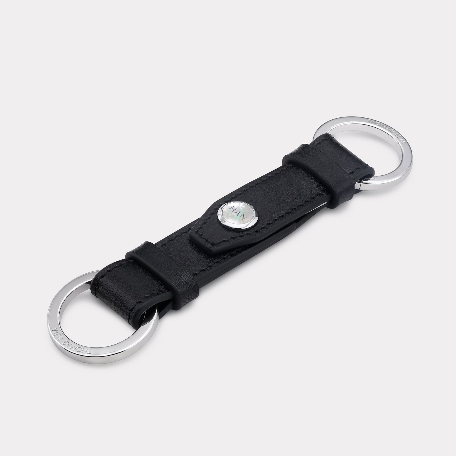 リドム　lidnm Llife LEATHER KEY CHAIN BLACK Double Loop Black Leather Keyring Stylish And Handmade